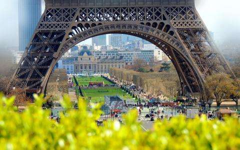 Picnics in the loveliest parks of Paris